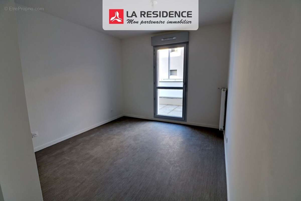 Appartement à DEVILLE-LES-ROUEN