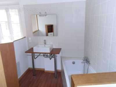 Maison à LA CROIX-SAINT-LEUFROY