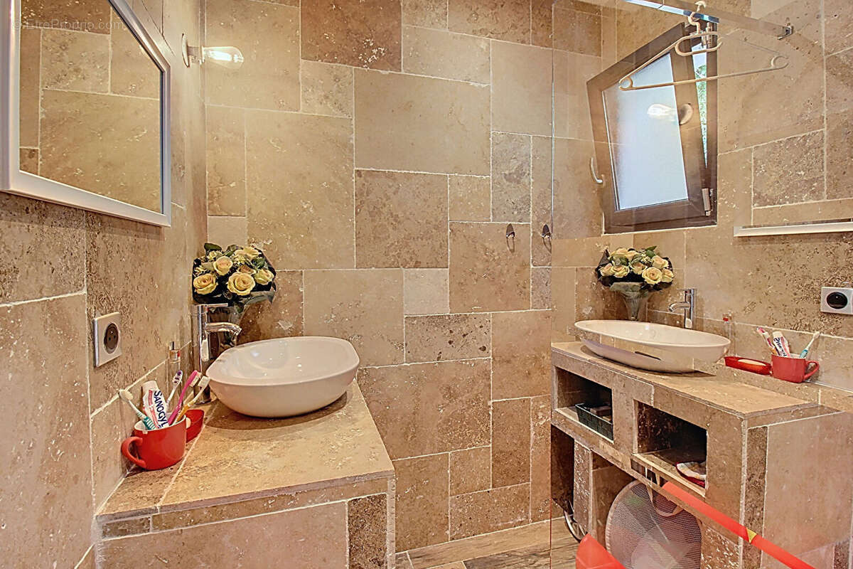 Maison à DRAGUIGNAN