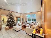 Maison à LE VAL-SAINT-PERE