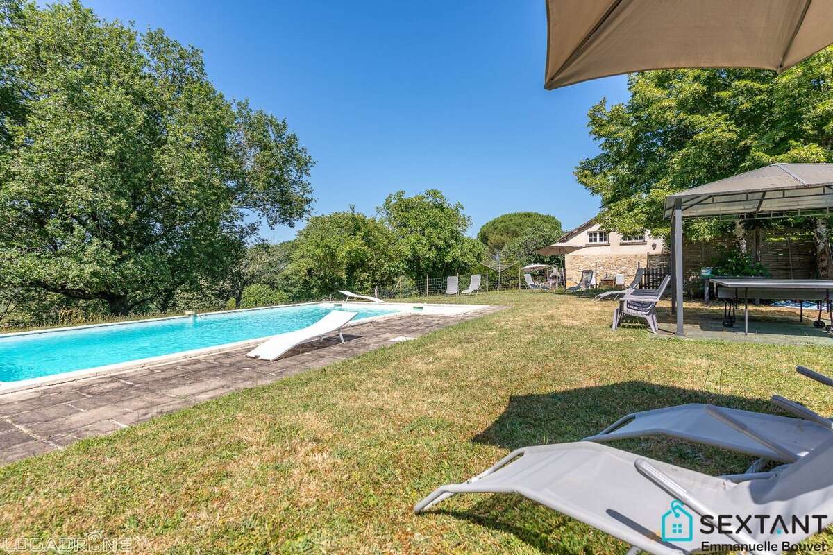 Grande longère du 19ème rénovée, 320 m², gîte et chambres d'hôtes, terrain de 1,5 ha, 5 min des commodités - photo 21