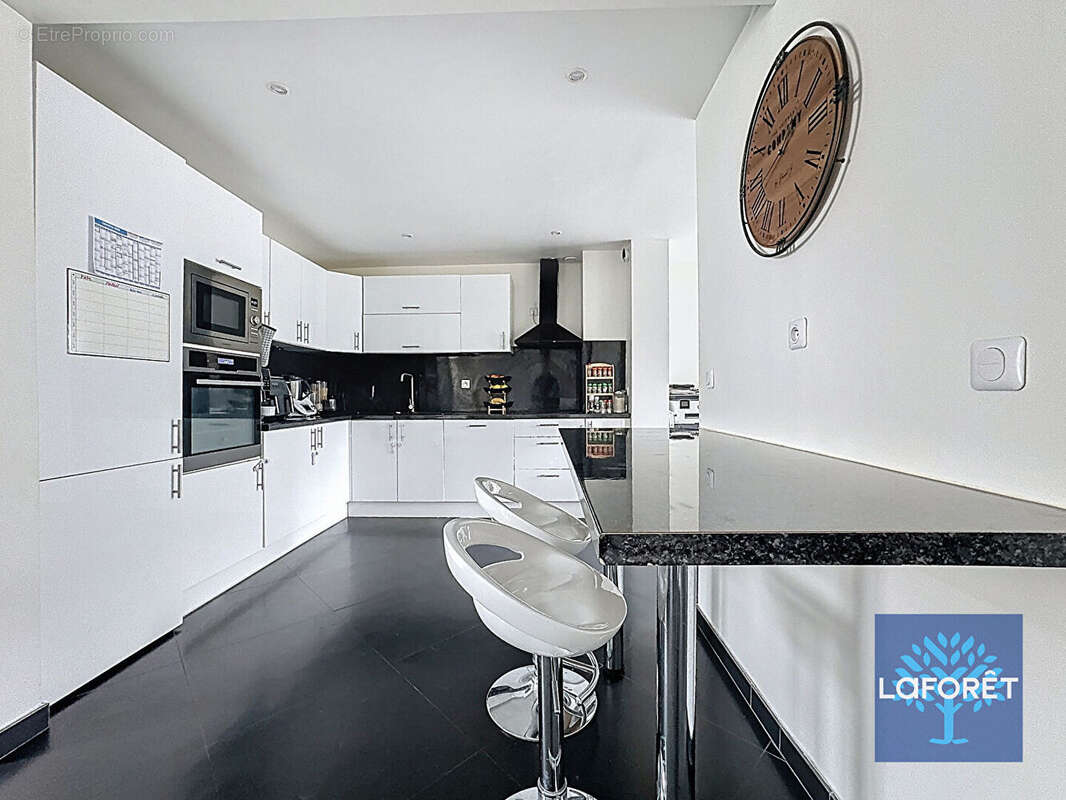 Maison à CHILLY-MAZARIN