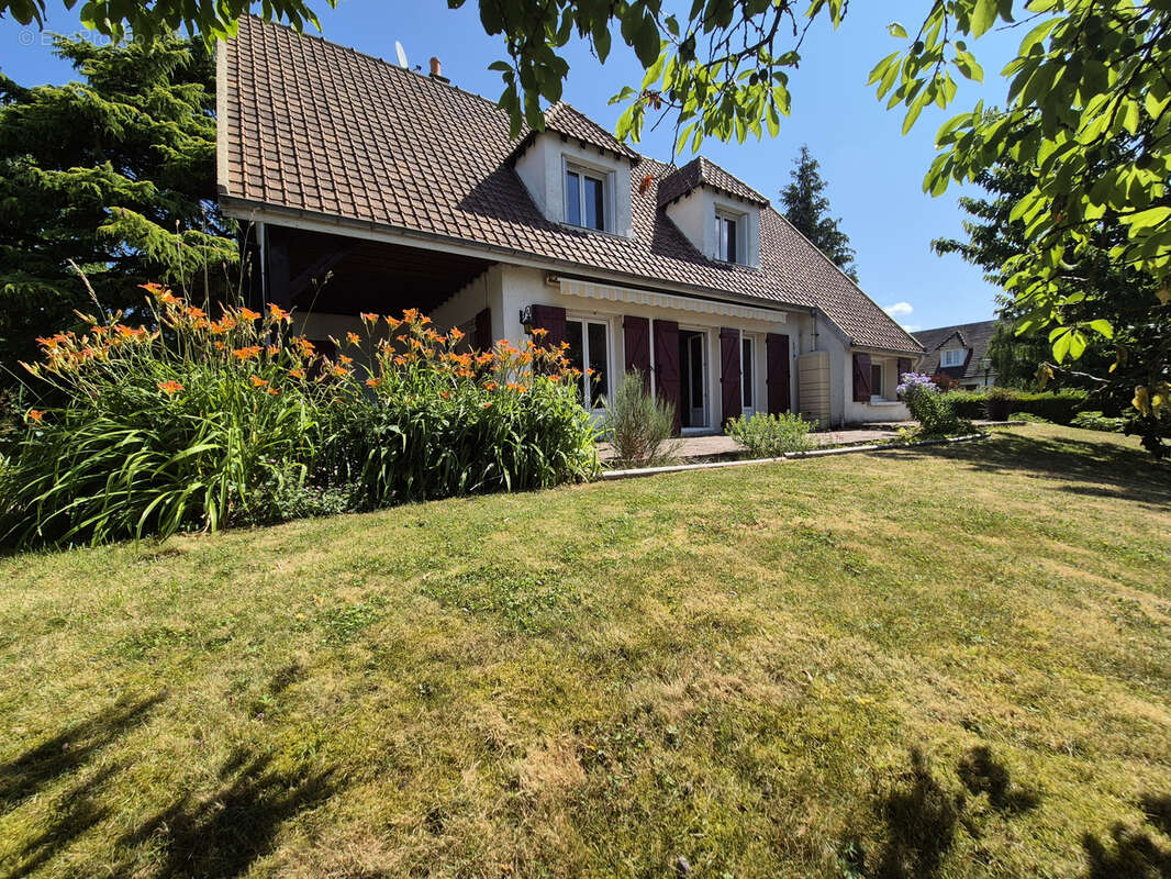 Maison à BARBIZON