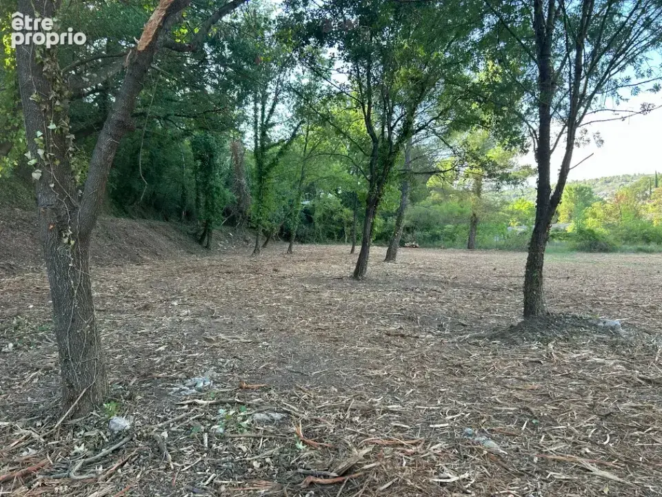Terrain 3 600 m² à vendre à Salernes (83690) - photo 4