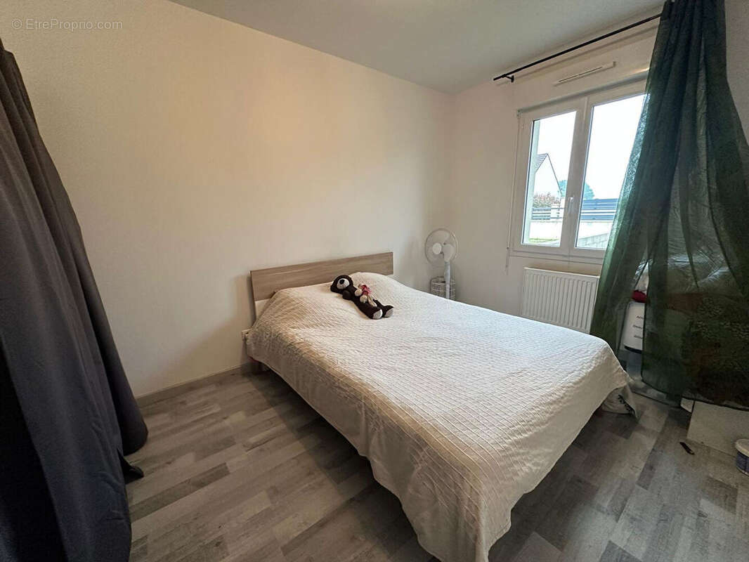 Maison à MUILLE-VILLETTE