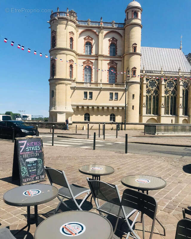 Commerce à SAINT-GERMAIN-EN-LAYE