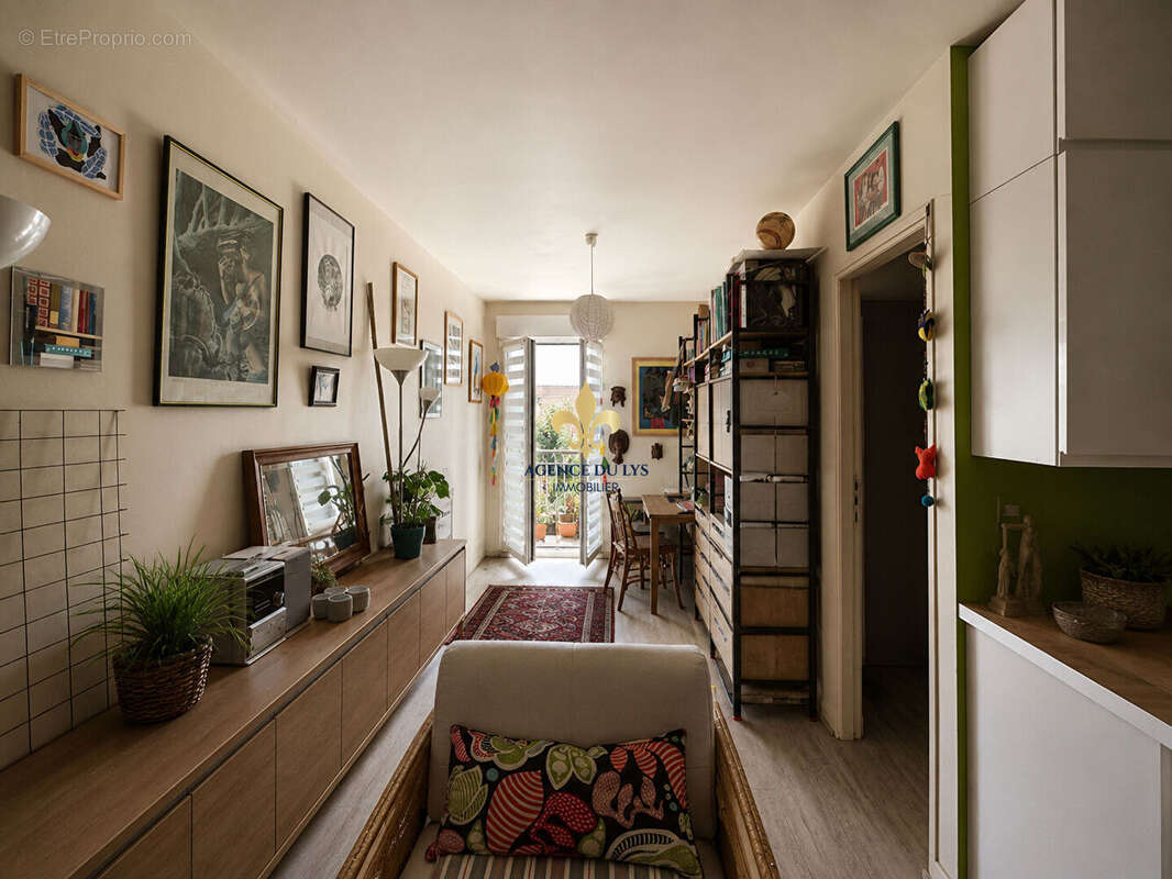 Appartement à LAMORLAYE