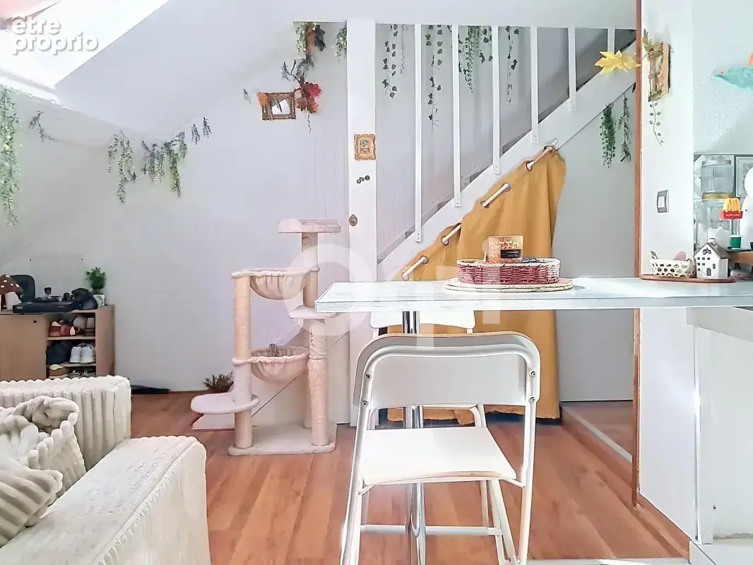 Appartement À Vendre - photo 2
