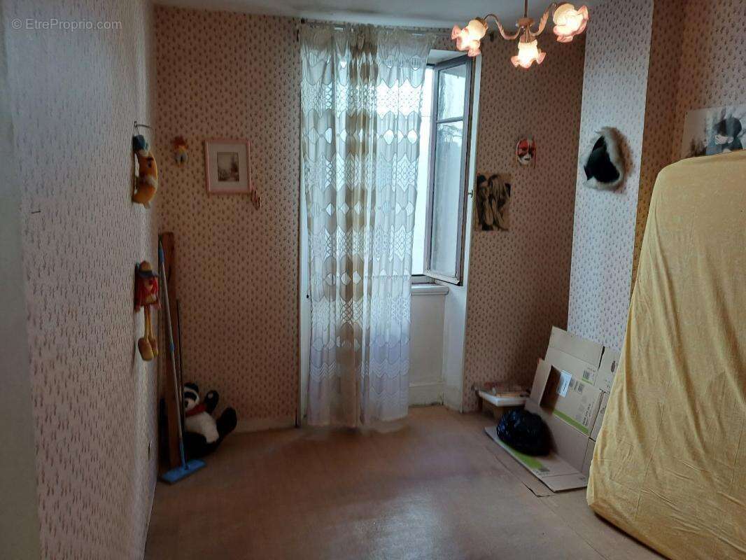 Maison 70 m² à Quillan  - photo 7