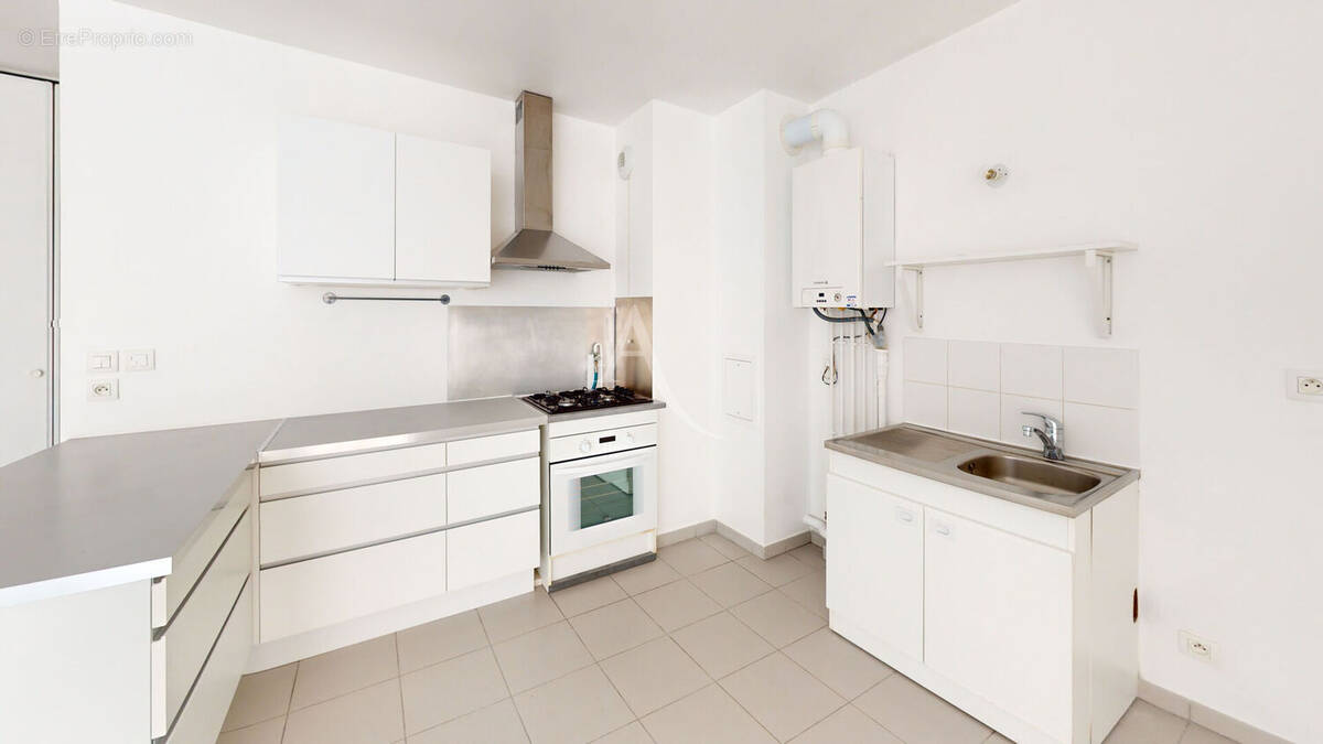 Appartement à CHILLY-MAZARIN