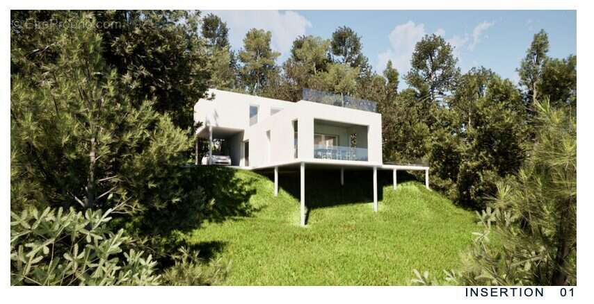 Terrain à SAINT-RAPHAEL