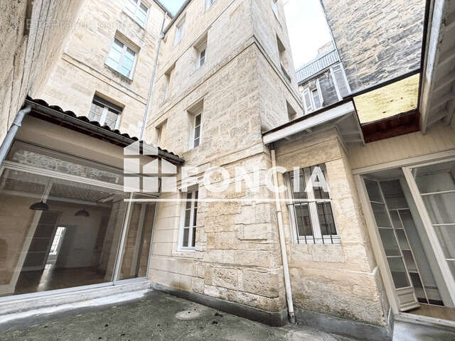 Appartement à BORDEAUX