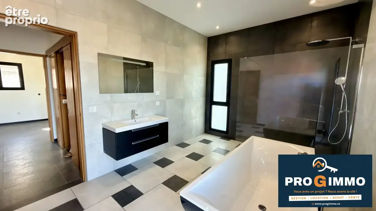 Maison 194 m² à Le Tampon  - photo 9