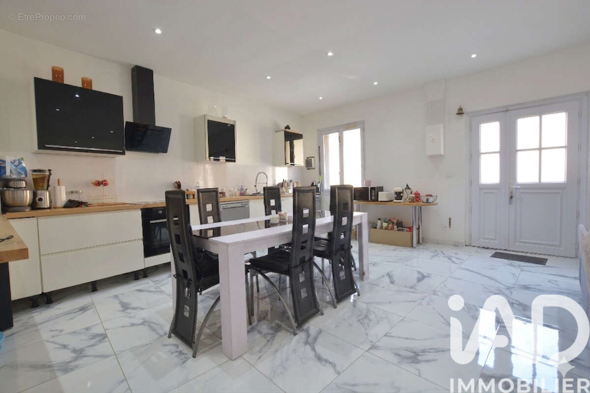 Photo 2 - Maison à MARCORIGNAN