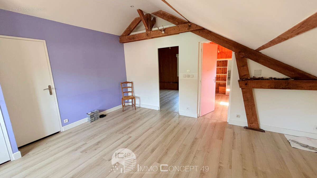 Maison à JUIGNE-SUR-LOIRE