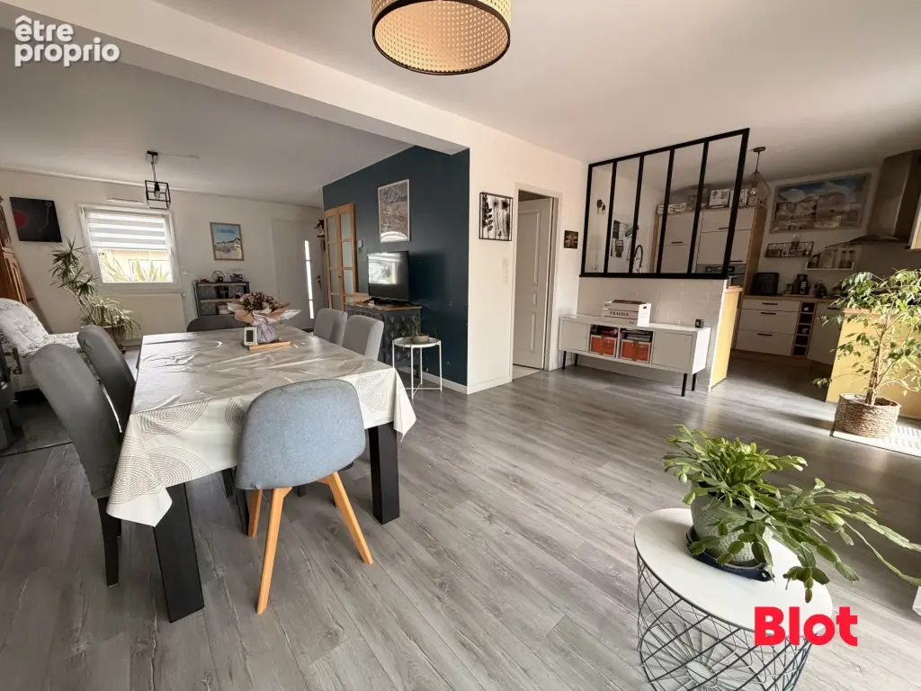 Maison 102 m² à Mordelles  - photo 6