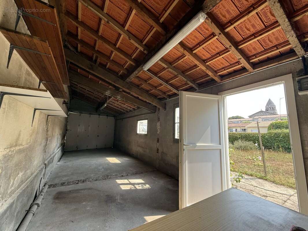 Maison à Saintes  - photo 28