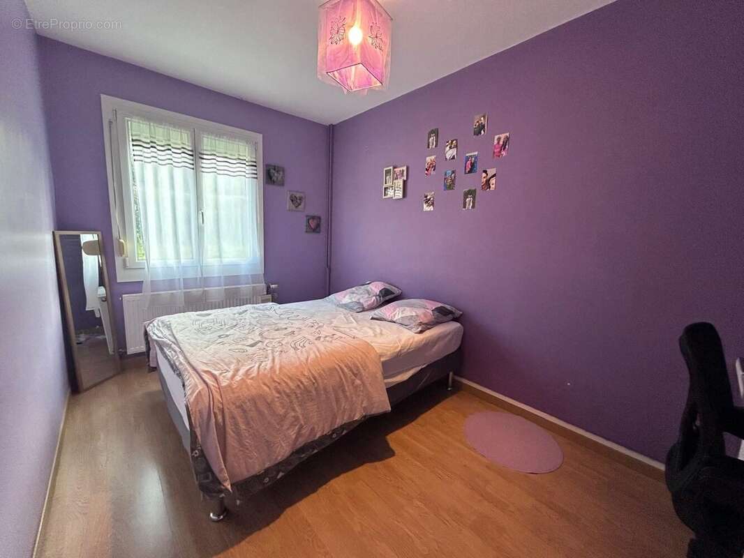 Maison à COURMELLES