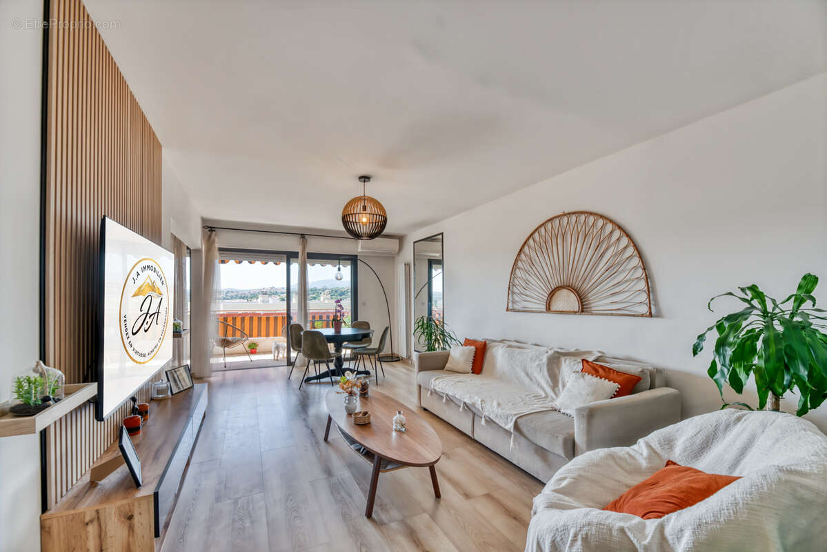Appartement à CAGNES-SUR-MER