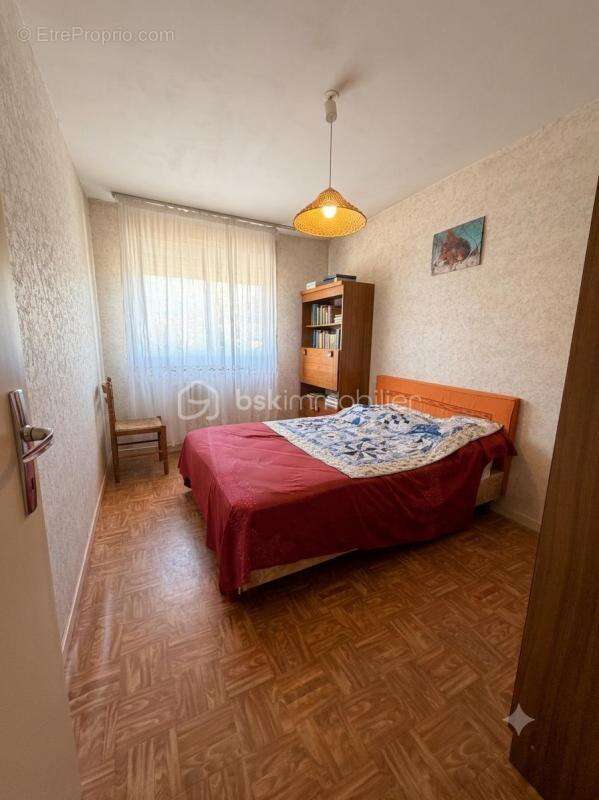 En EXCLUSIVITE - Appartement de type T4 et cave situé 7 quai du Drac à FONTAINE - photo 5