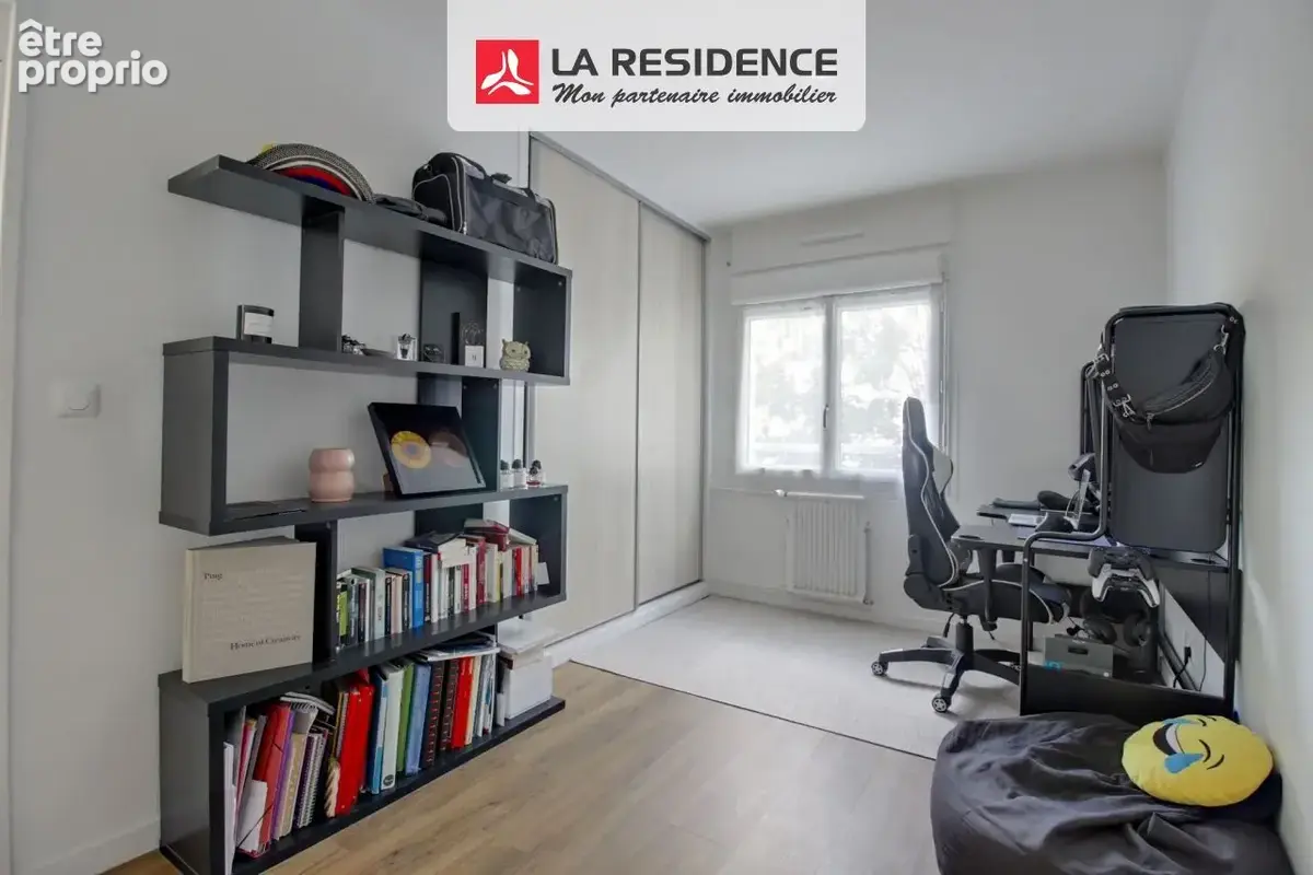 Appartement 4 pièces 70 m² à vendre à Sartrouville (78500) - photo 9