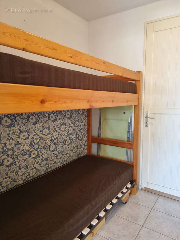 A vendre - gruissan - charmant studio coin cabine - 4 couchages - piscine - belle vue - photo 8