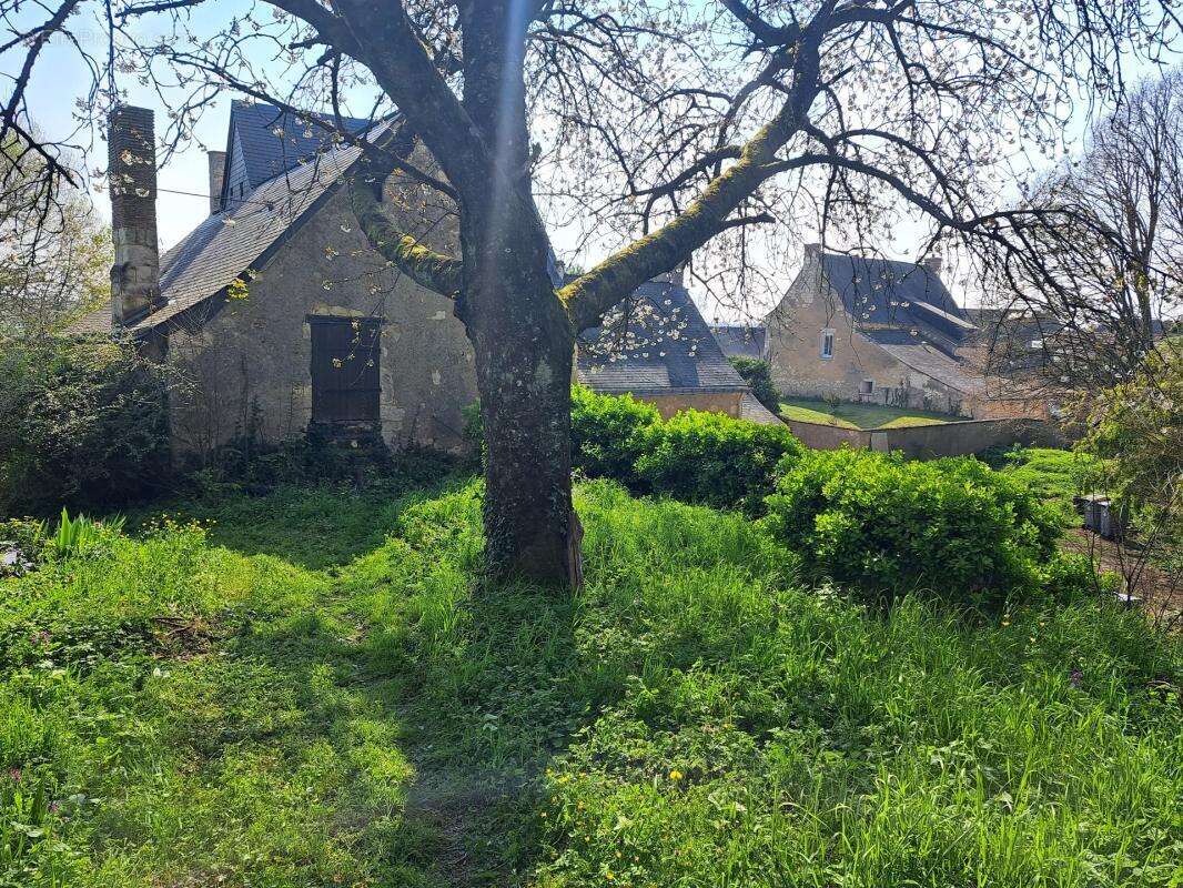 Maison à MAZE