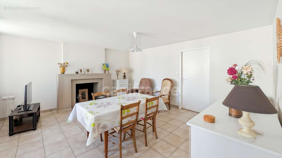BEY (71) à vendre maison de 131.18 m² 5 pièces 4 chambres terrain de 1046 m² - photo 19