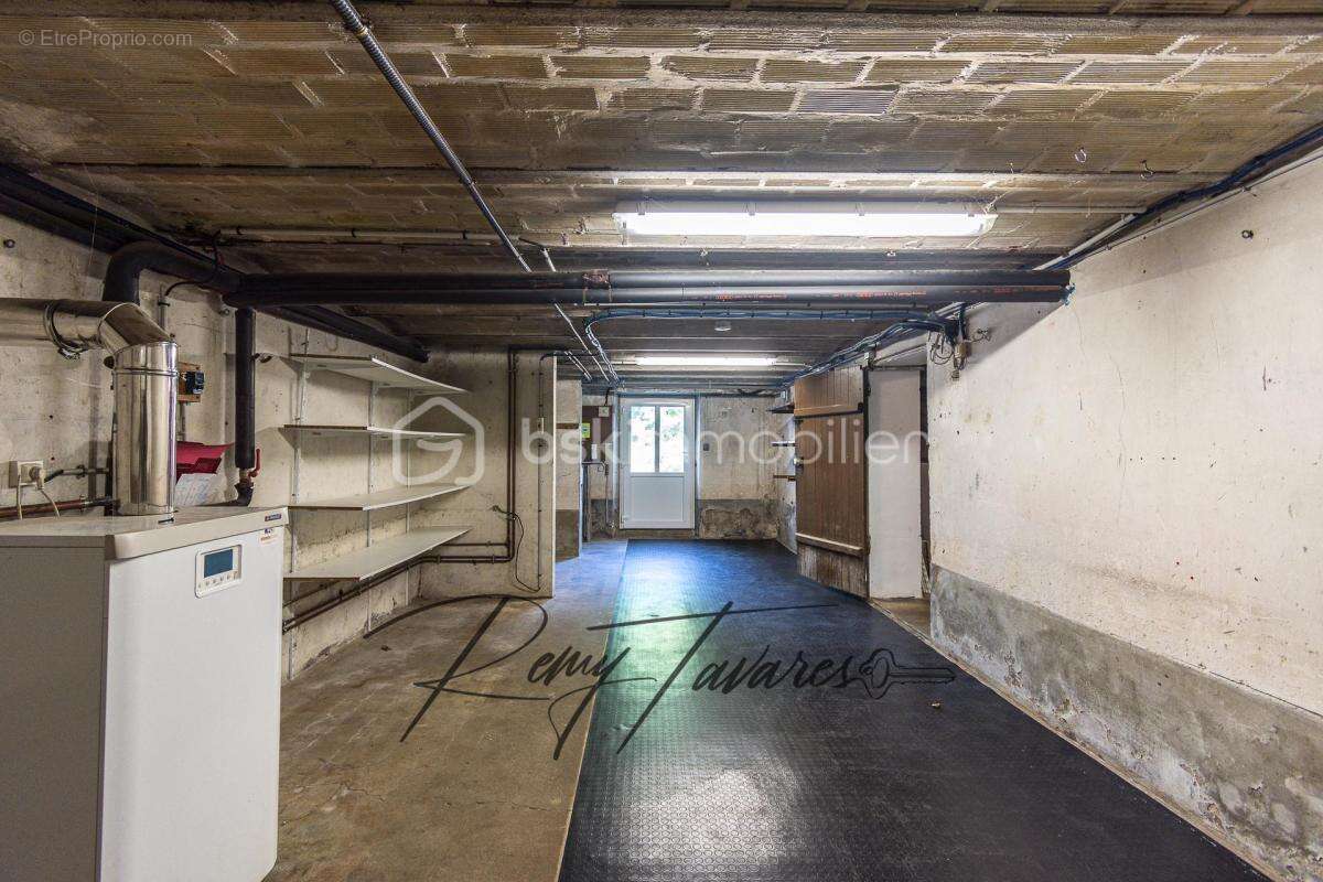 EXCLUSIVITÉ - Elégante Maison en Pierre de Meulière avec Grand Jardin - 5 min à pied de la Gare - photo 25