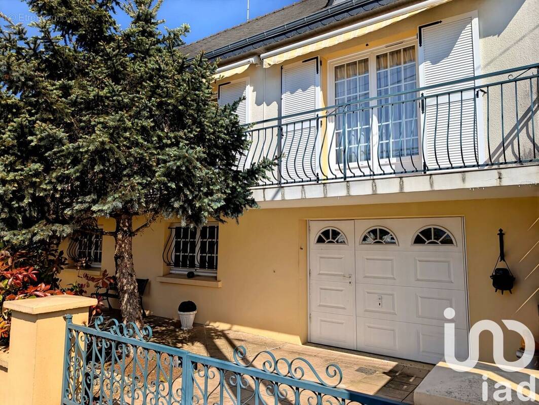 Photo 1 - Maison à SAINT-BERTHEVIN