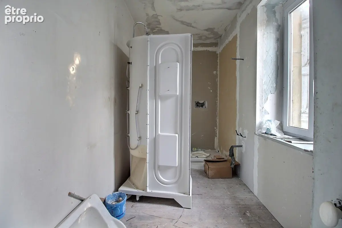 LE PULEY , immeuble à usage commercial et d'habitation - photo 12