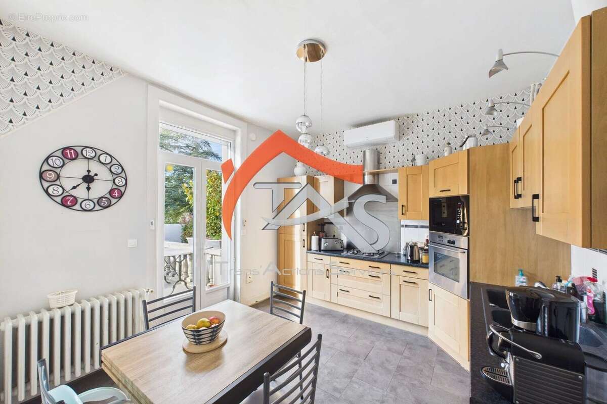 Maison à SAINT-CHAMOND