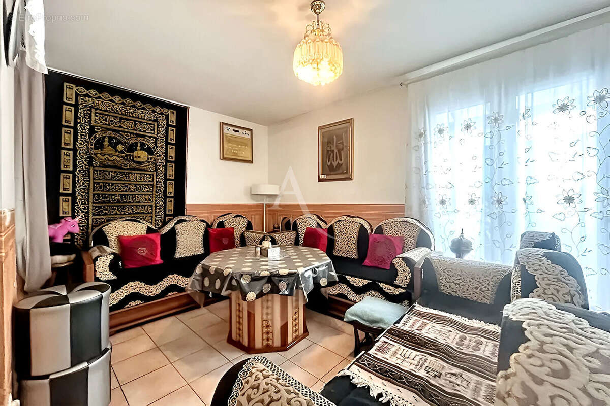 Maison à VITRY-SUR-SEINE