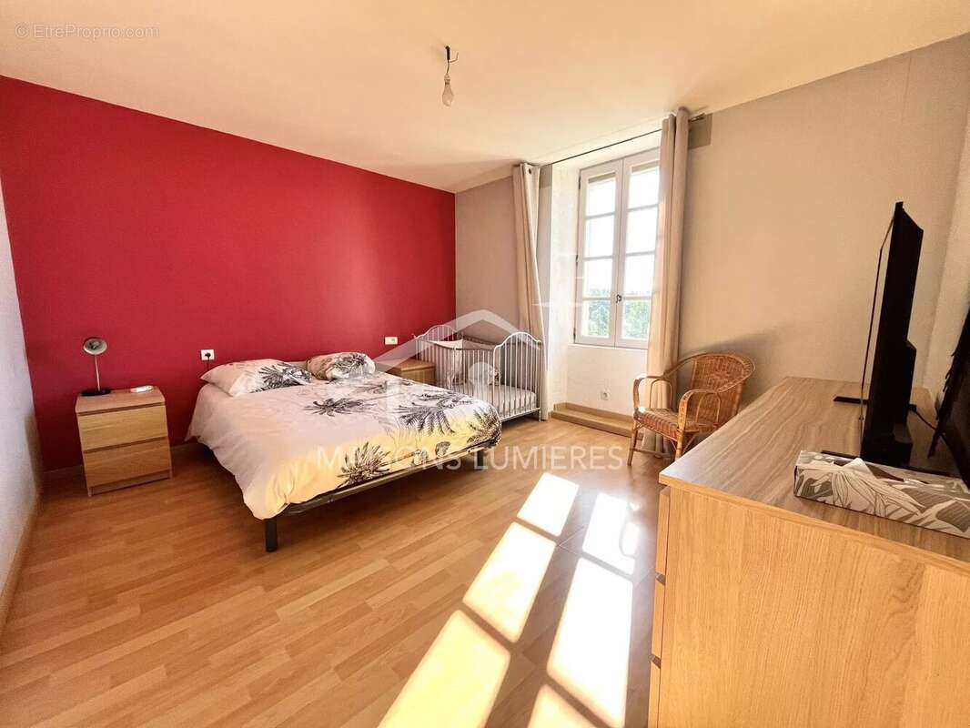 Maison à SAINT-SATURNIN-LES-APT