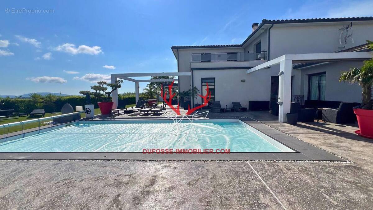 Photo 1 - Maison à LA REDORTE