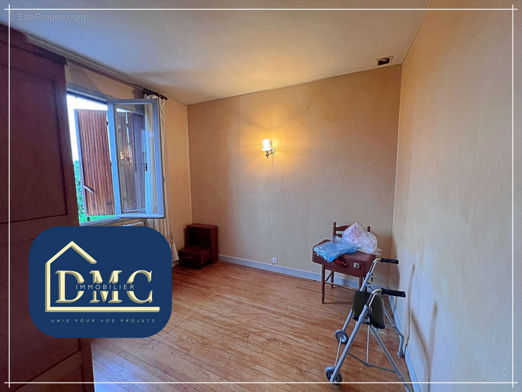 Maison à SAINT-SULPICE-SUR-LEZE