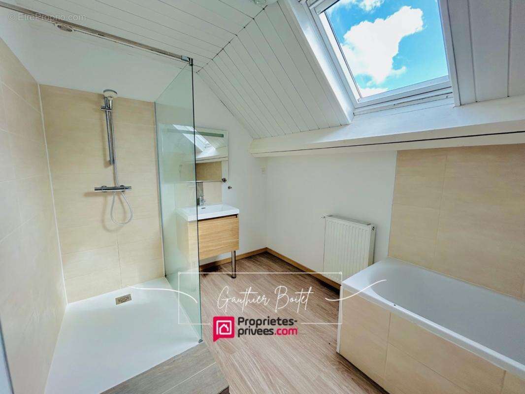 Maison à COULOMMIERS