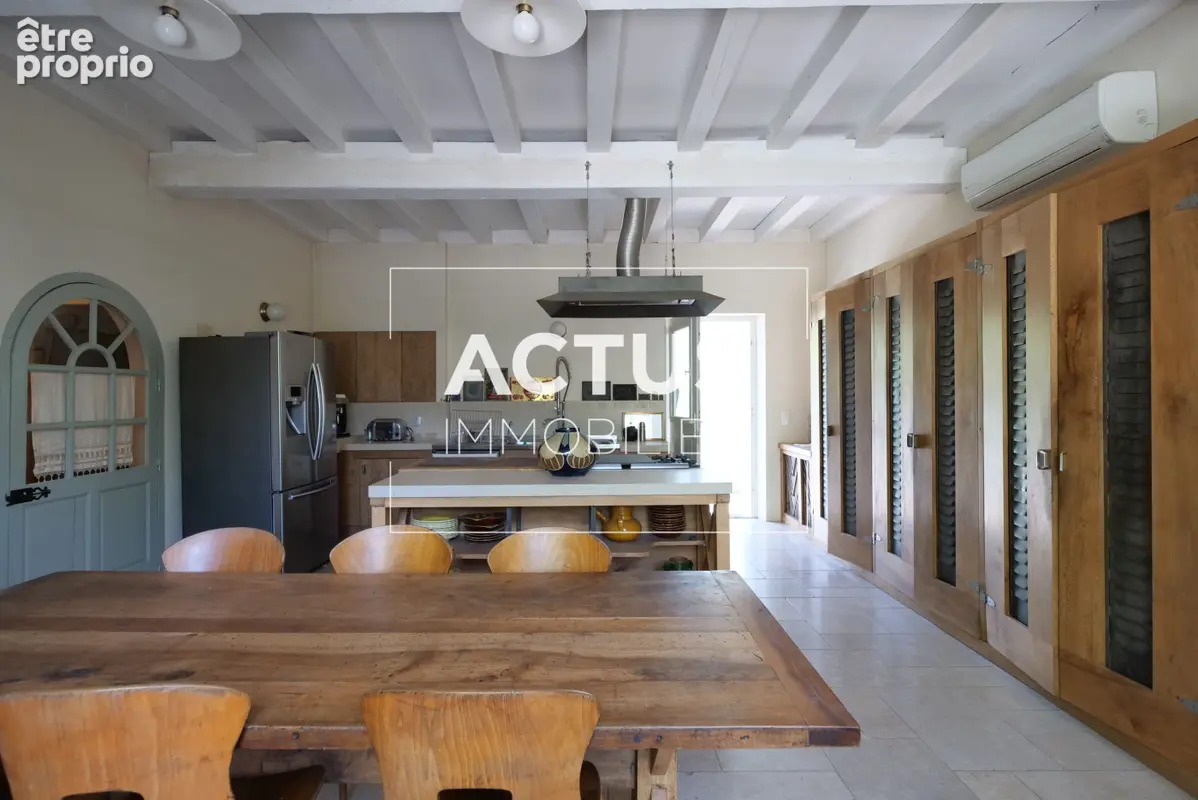 Maison 8 pièces 192 m² à vendre à La Roque-D'antheron (13640) - photo 3