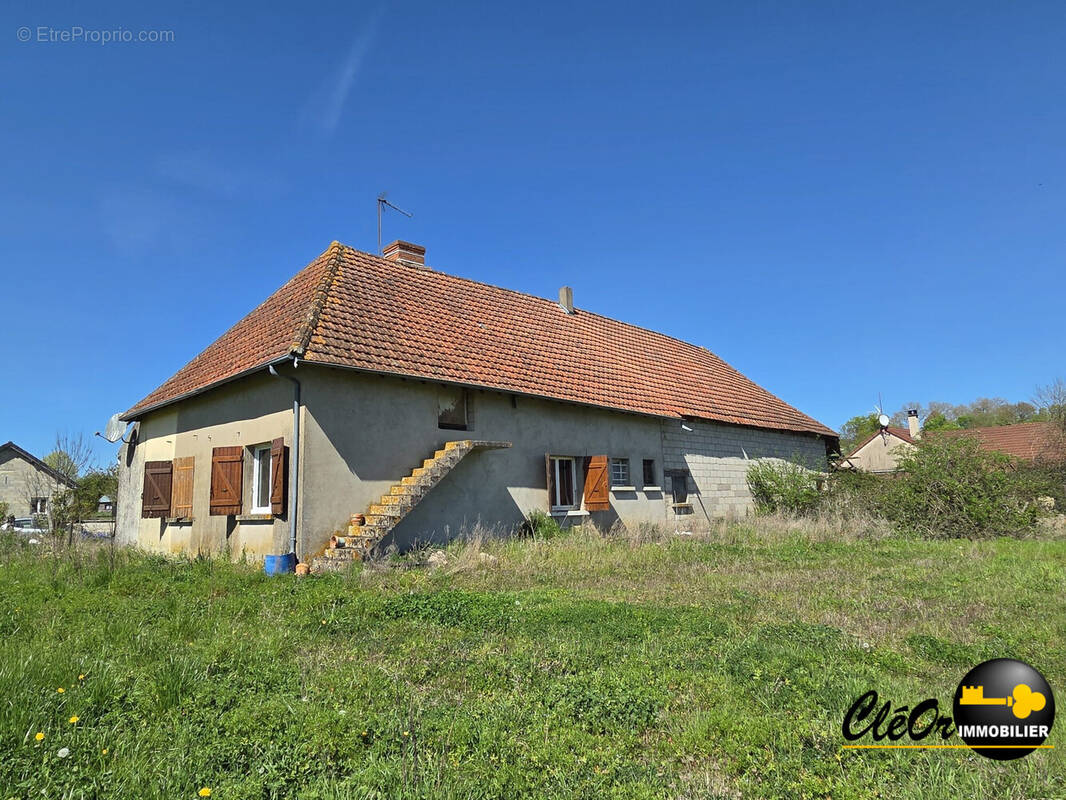Maison à GROSBOIS-LES-TICHEY