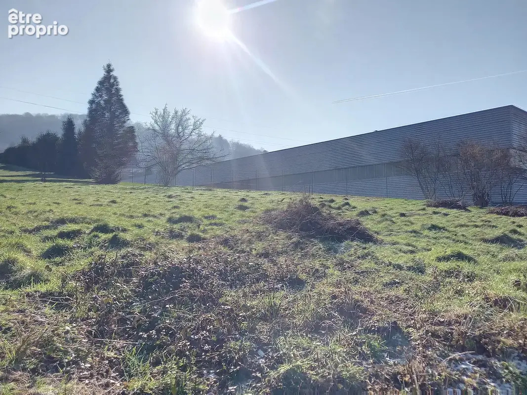 Beau terrain viabilisé de 8.85 ares avec vue dégagée - photo 2