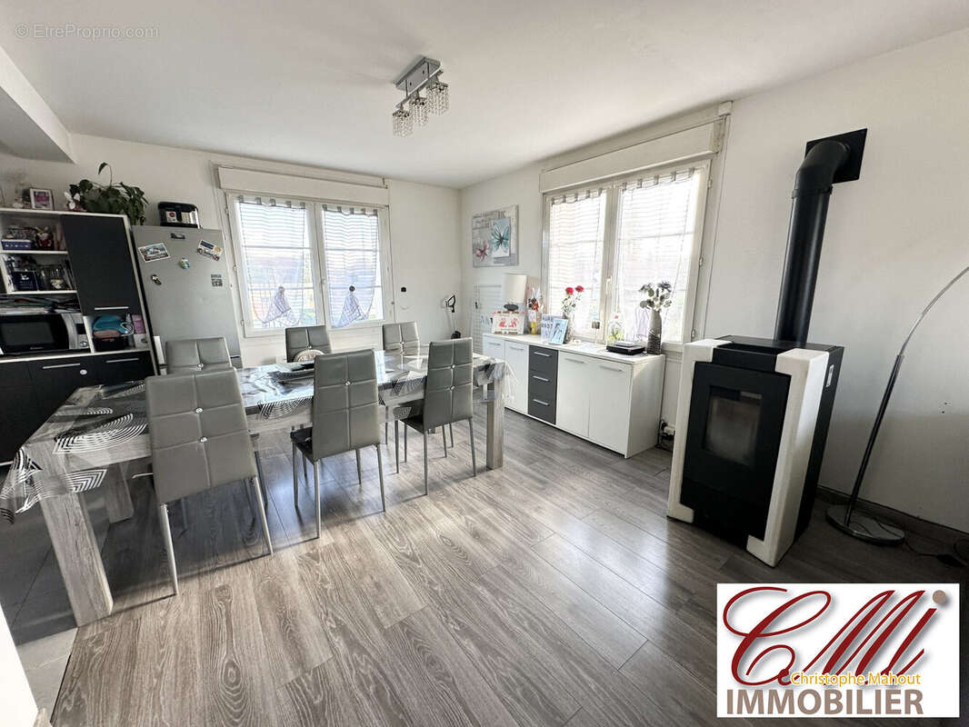 Maison à BLAISE-SOUS-ARZILLIERES