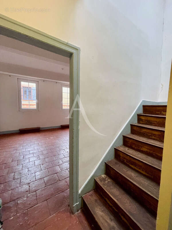 Appartement à LOMBEZ