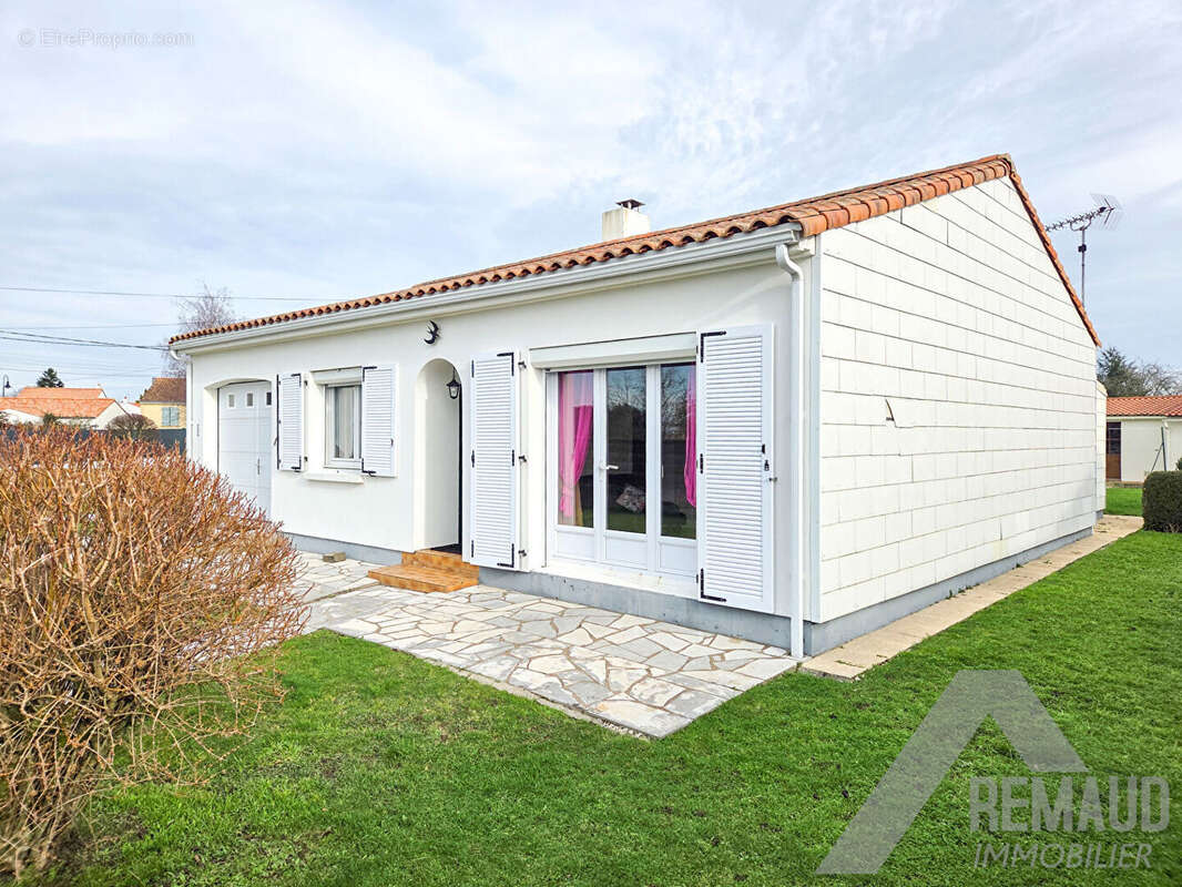 Maison à AIZENAY