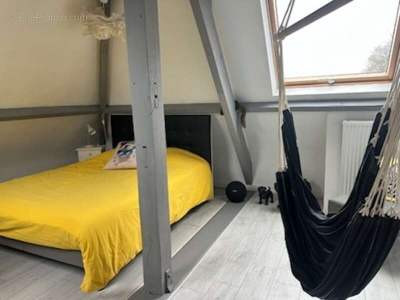 Maison à SAINT-CYR-SUR-LOIRE