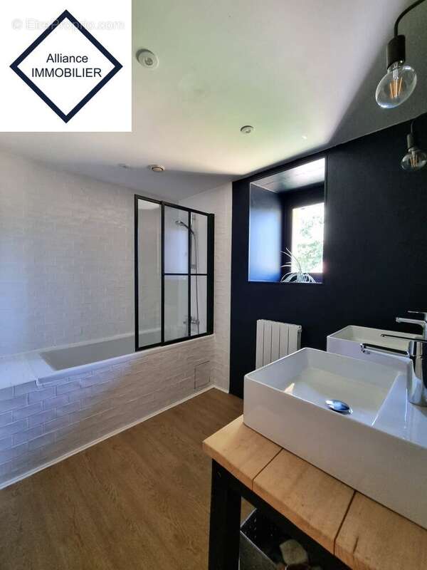 Maison 118 m² à Montauban-De-Bretagne  - photo 7