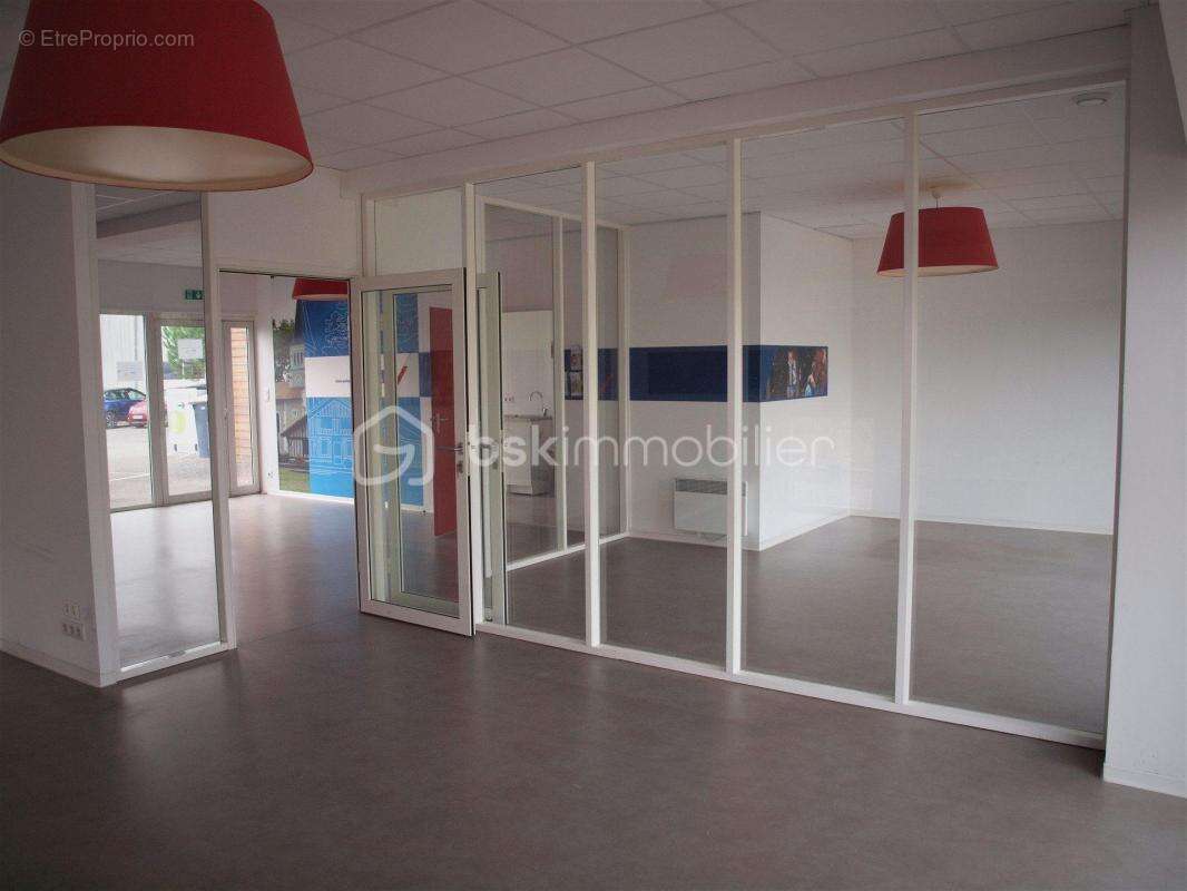 Local commercial/bureaux - photo 7