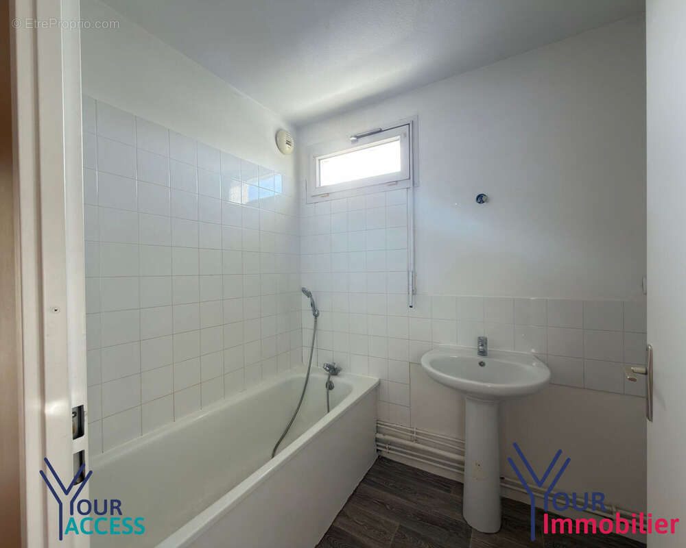 Appartement 73 m² à Bron  - photo 8