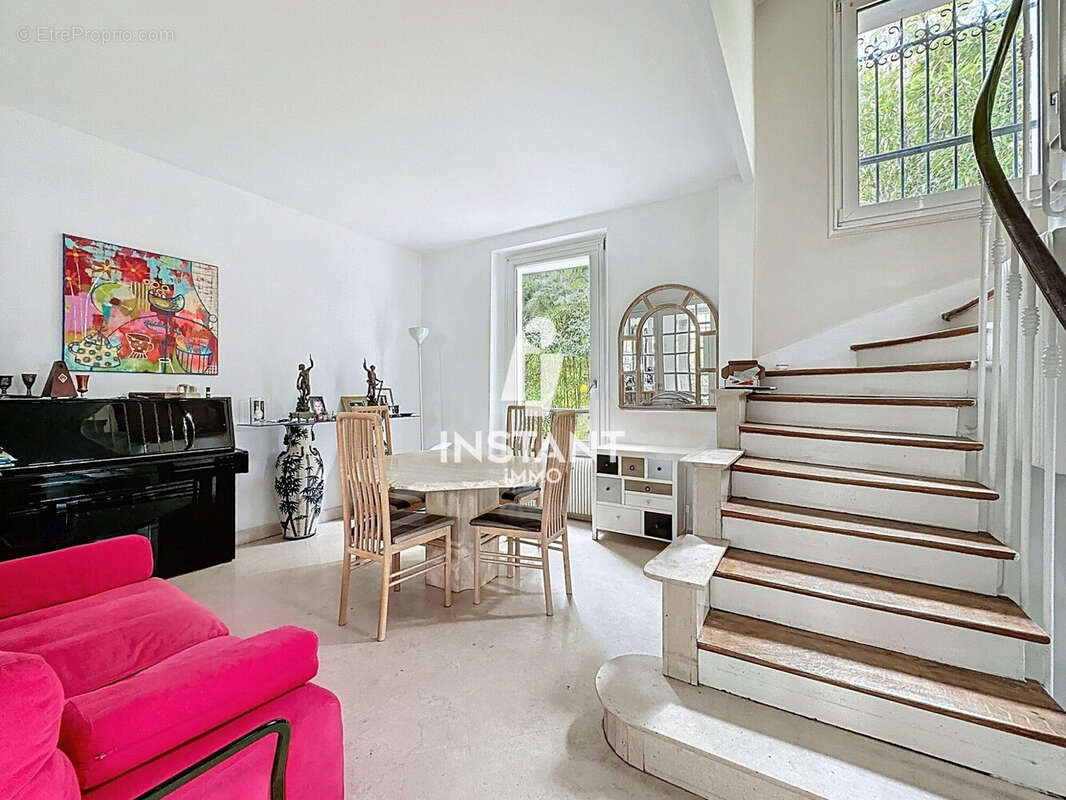 Maison à LE PERREUX-SUR-MARNE