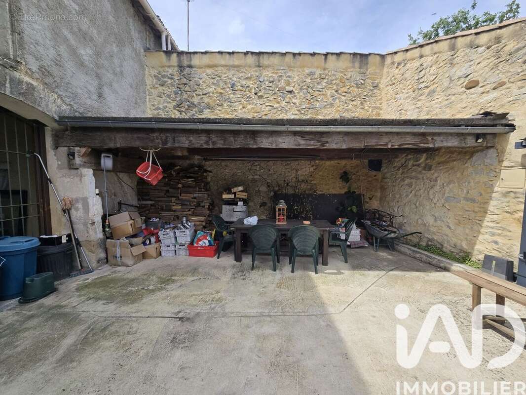 Photo 3 - Maison à JONQUIERES-SAINT-VINCENT