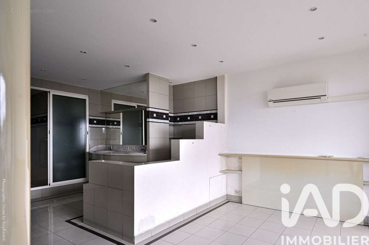 Photo 8 - Appartement à MARSEILLE-8E